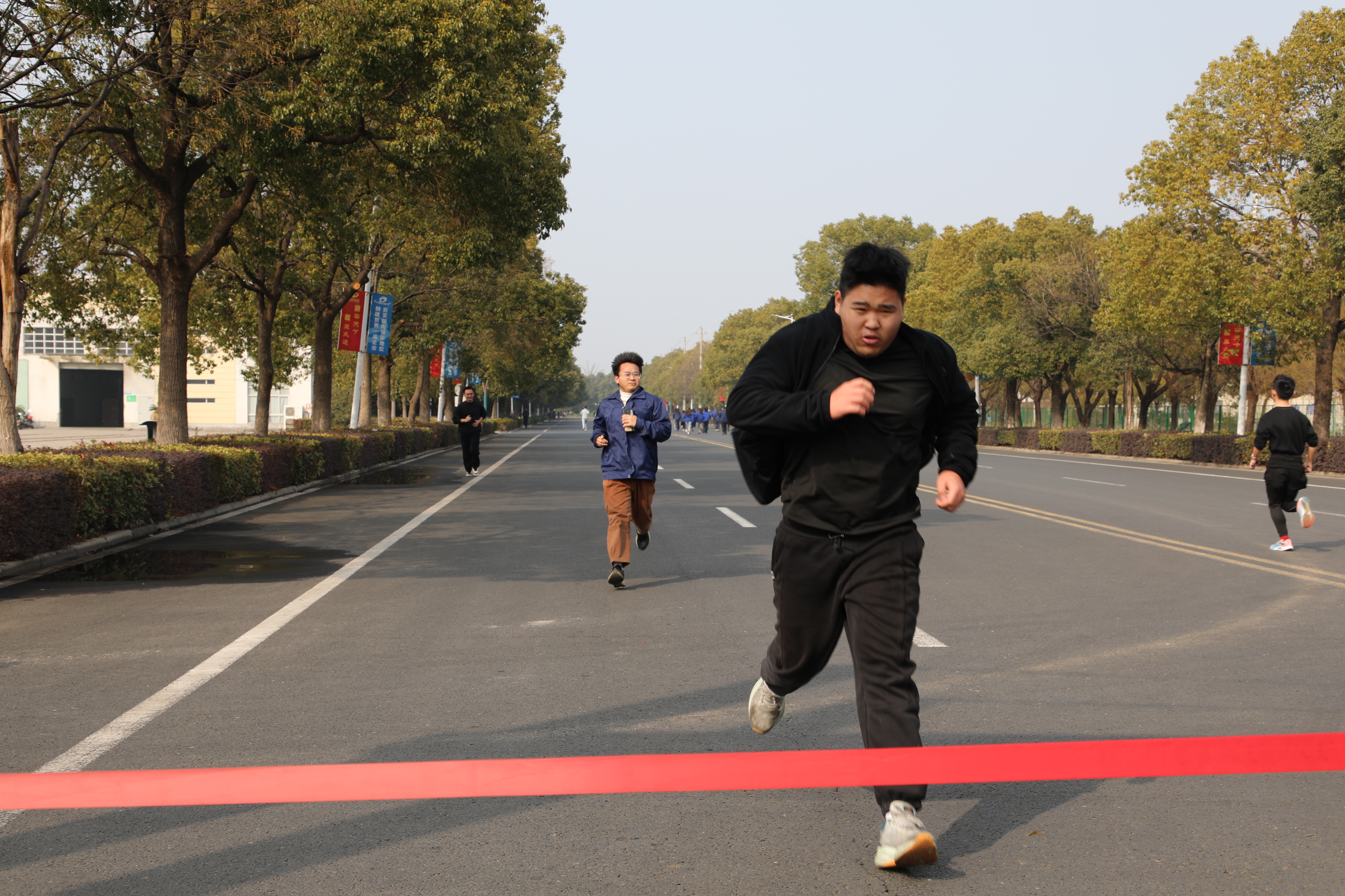 策马迎春，聚力前行 | 通鼎集团冬季长跑赛圆满落幕