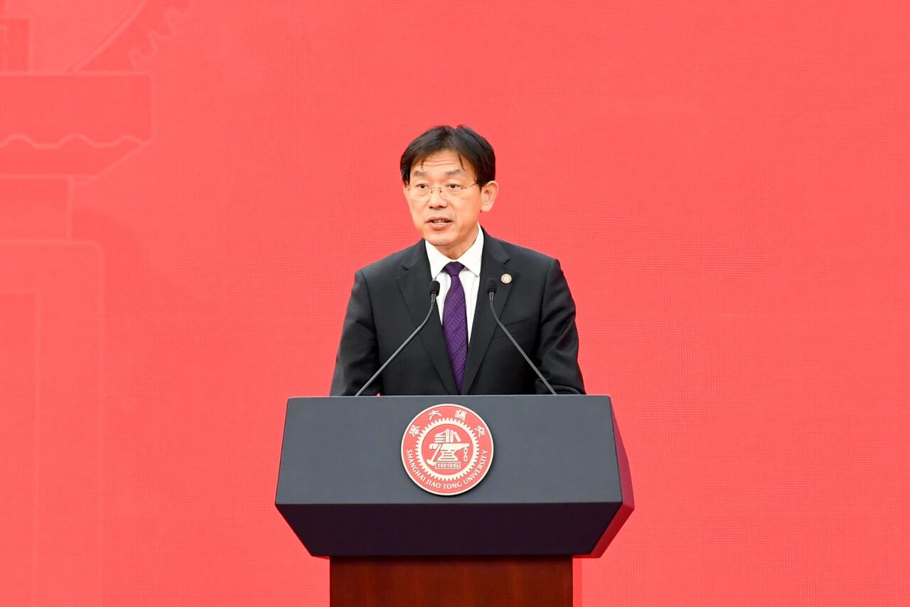 共庆百卅华诞 携手共创未来 | 通鼎沈小平受邀出席上海交通大学建校130周年大会 共庆百卅华诞 携手共创未来 | 通鼎沈小平受邀出席上海交通大学建校130周年大会